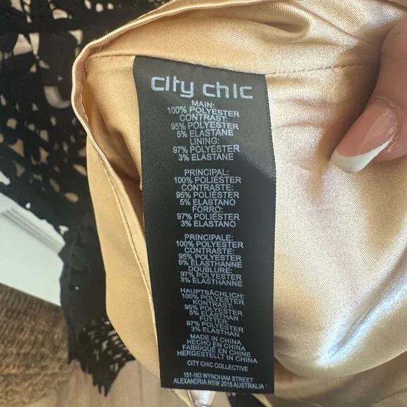 City Chic All Class Lacey overlay Black Dress Size 16 - Picture 9 of 16